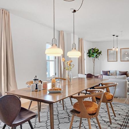 Sanders Haven - Lovely Two-Bedroom Apartment In Historical Kopenhagen Bagian luar foto