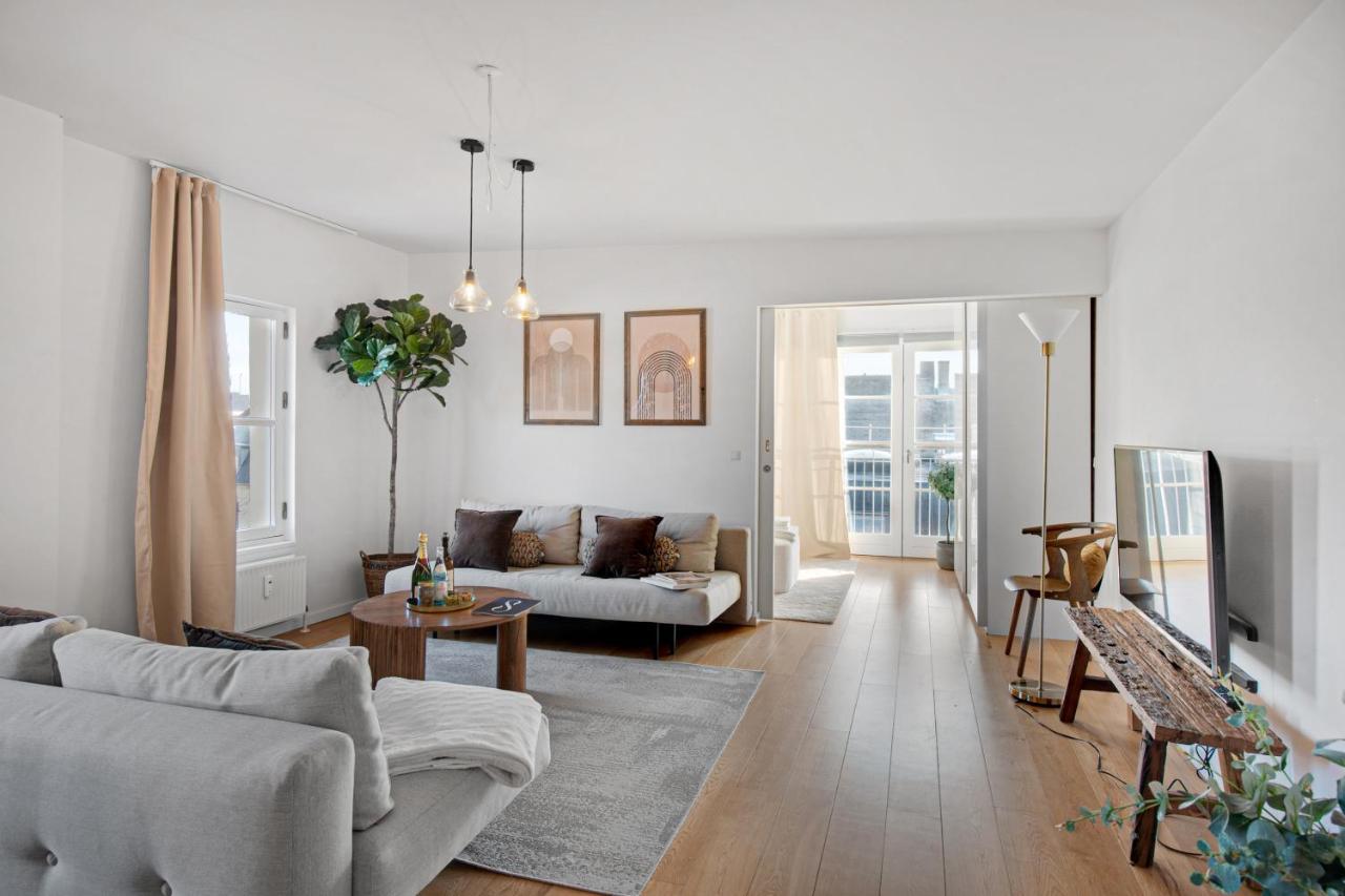 Sanders Haven - Lovely Two-Bedroom Apartment In Historical Kopenhagen Bagian luar foto