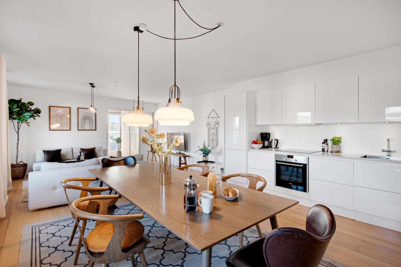 Sanders Haven - Lovely Two-Bedroom Apartment In Historical Kopenhagen Bagian luar foto