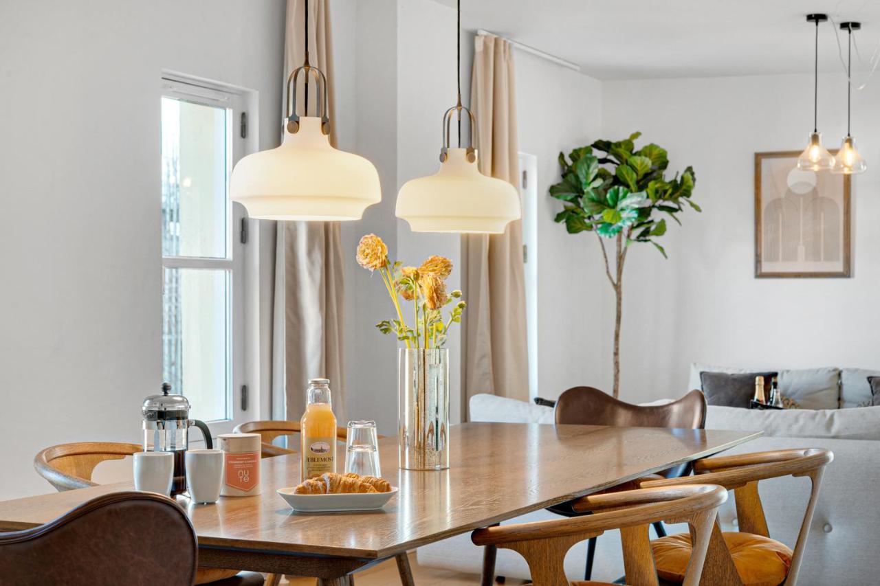 Sanders Haven - Lovely Two-Bedroom Apartment In Historical Kopenhagen Bagian luar foto