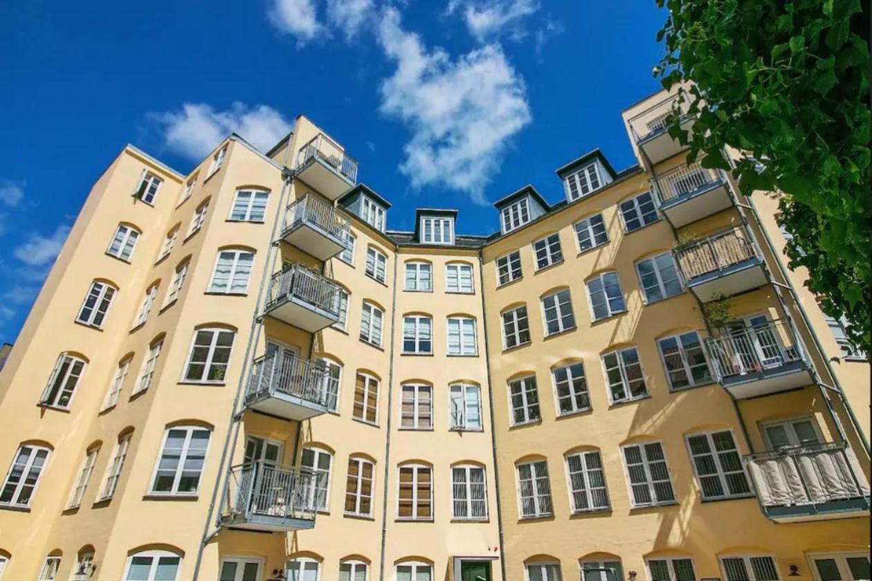 Sanders Haven - Lovely Two-Bedroom Apartment In Historical Kopenhagen Bagian luar foto