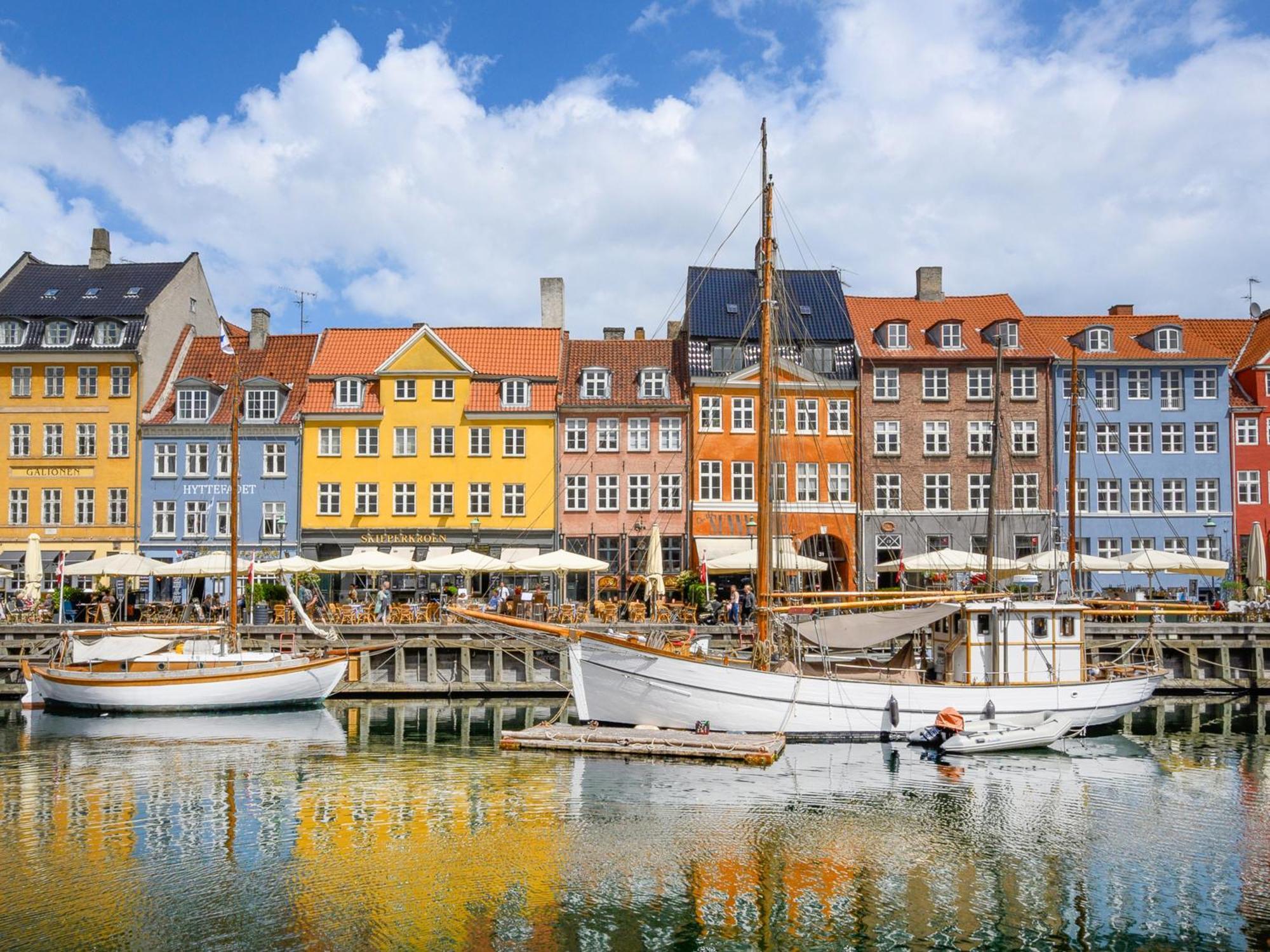 Sanders Haven - Lovely Two-Bedroom Apartment In Historical Kopenhagen Bagian luar foto